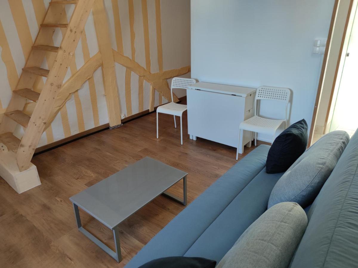 Le Saint Leonard...Il Est Orange Apartment Онфльор Екстериор снимка